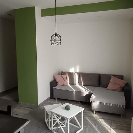 Apartman Petres Sombor Dış mekan fotoğraf