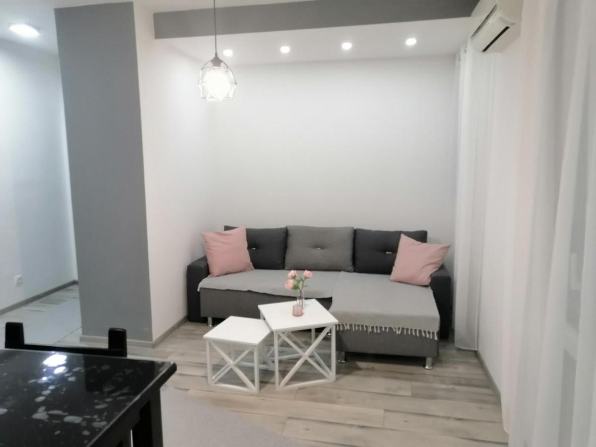 Apartman Petres Sombor Dış mekan fotoğraf