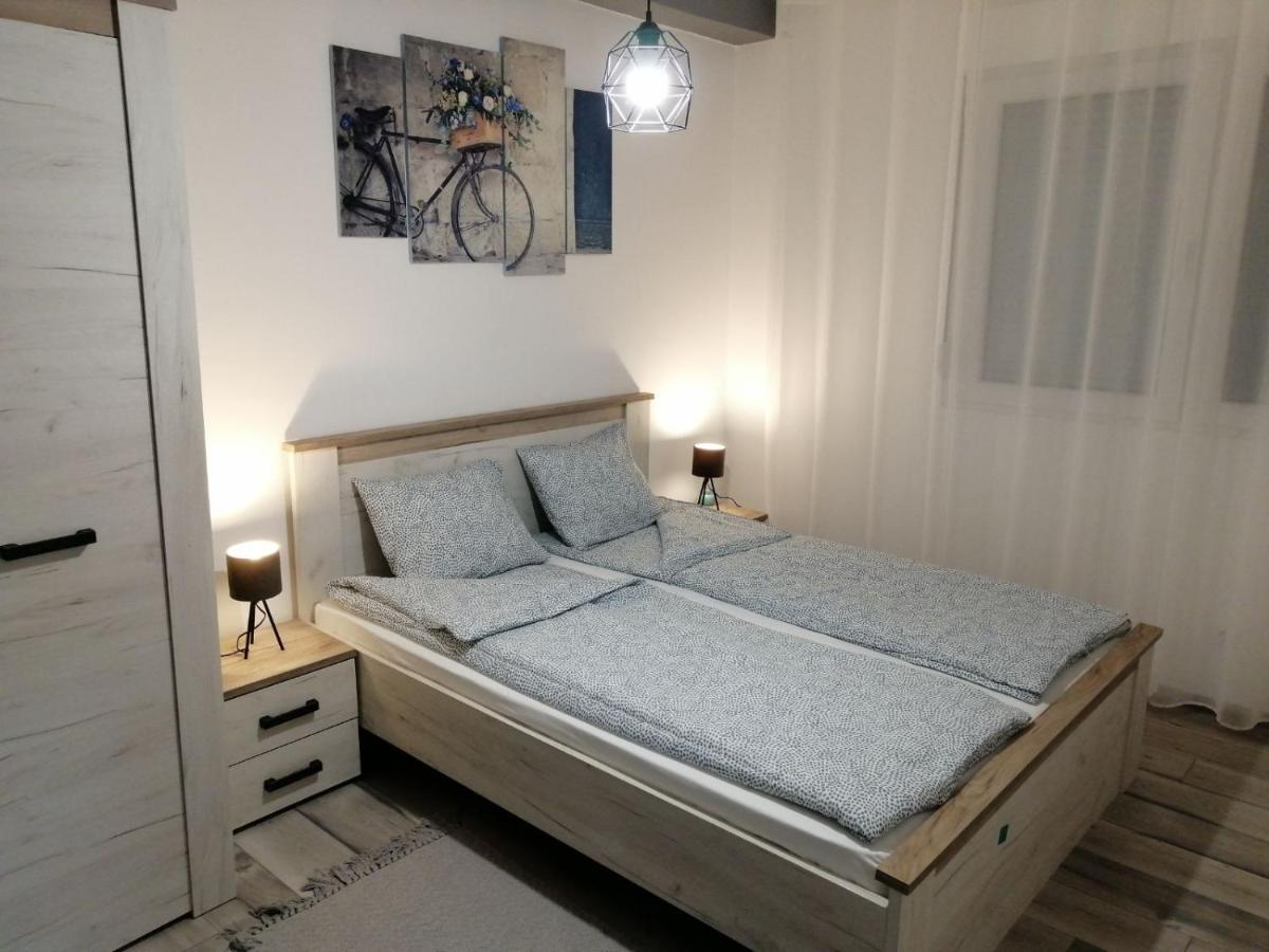 Apartman Petres Sombor Dış mekan fotoğraf